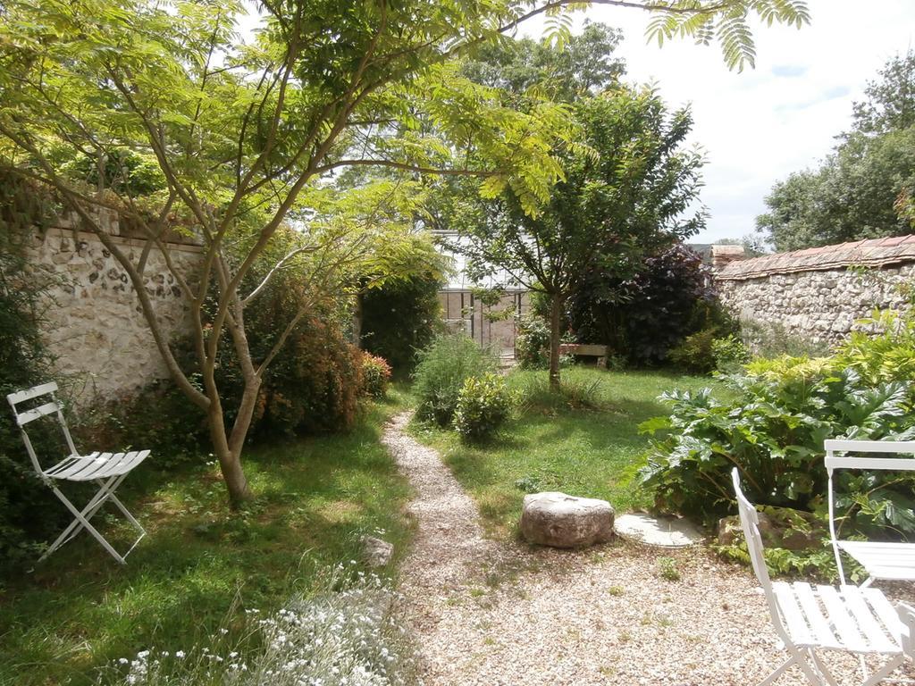 Cottage Les Quatre Saisons Ζιβερνί Δωμάτιο φωτογραφία